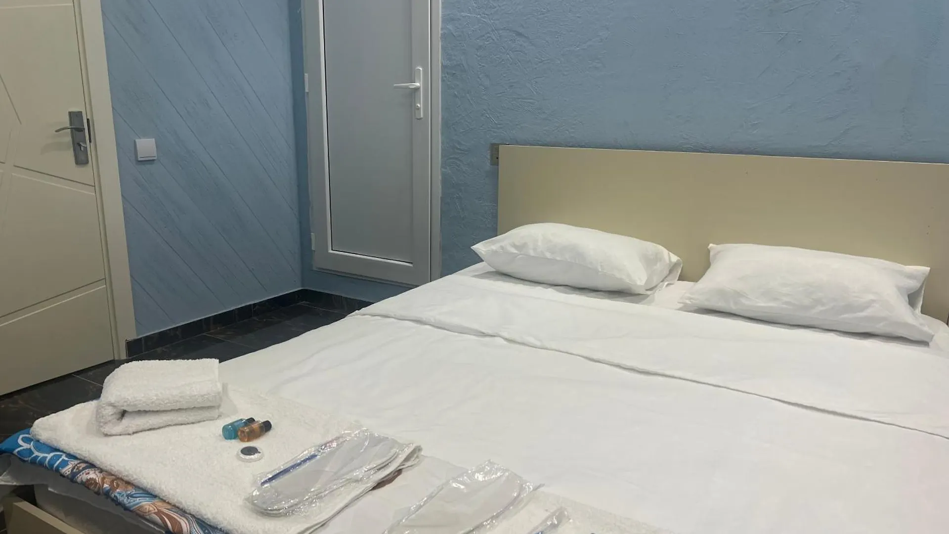 Eco Hotel & Hostel Баку 0*,  Азербайджан