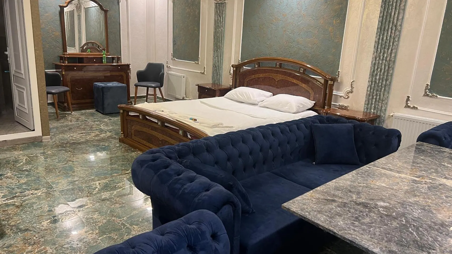 באקו Eco Hotel & Hostel
