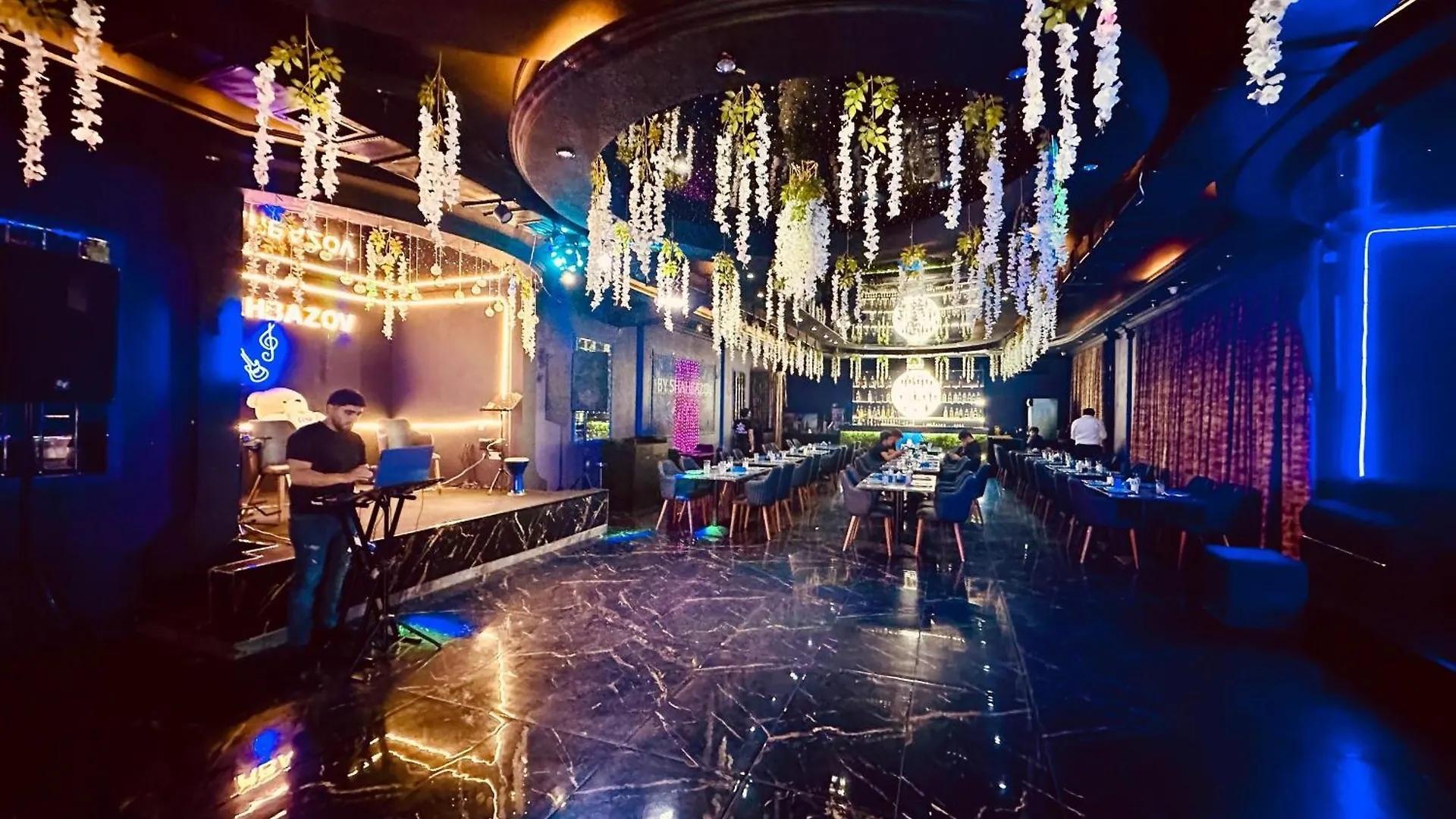 באקו Eco Hotel & Hostel