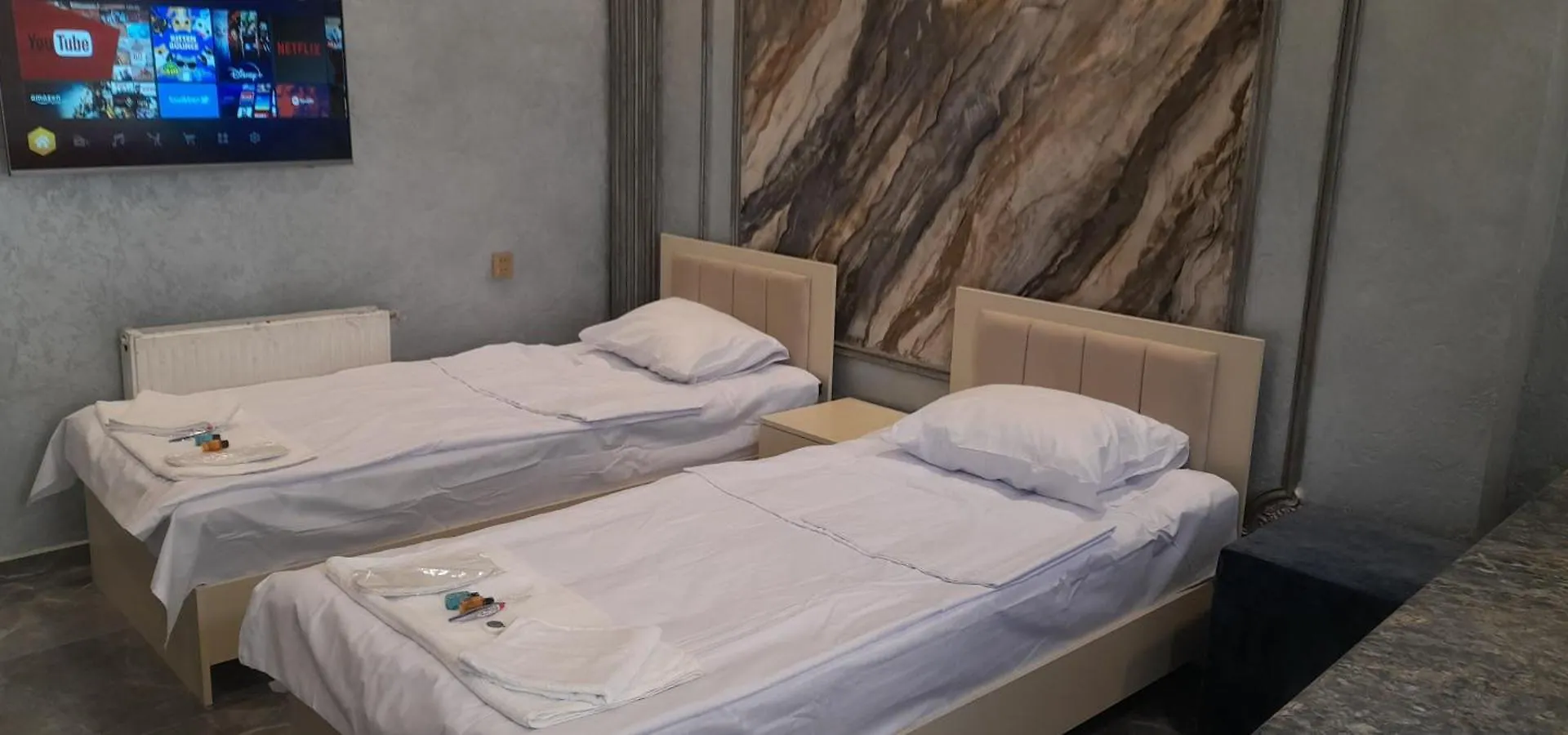 באקו Eco Hotel & Hostel